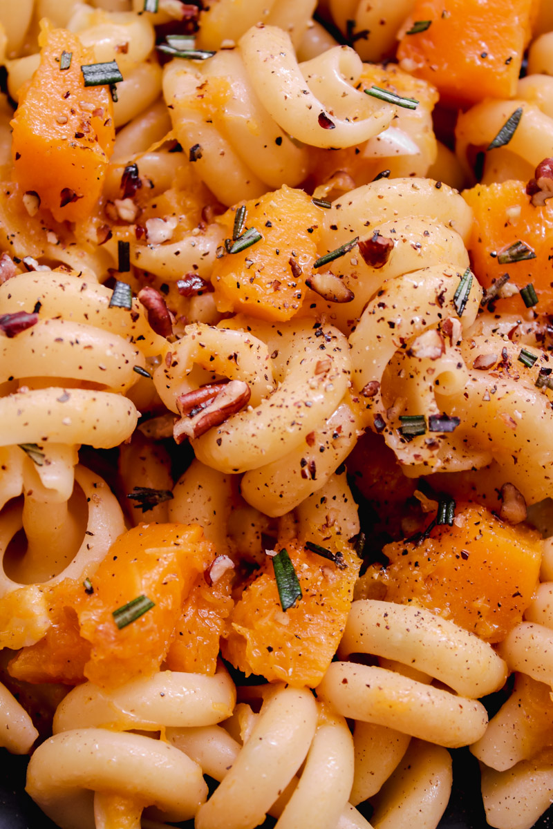 overhead image of easy vegan butternut squash pasta