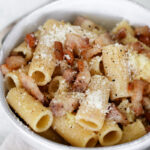 Pasta alla gricia closeup.