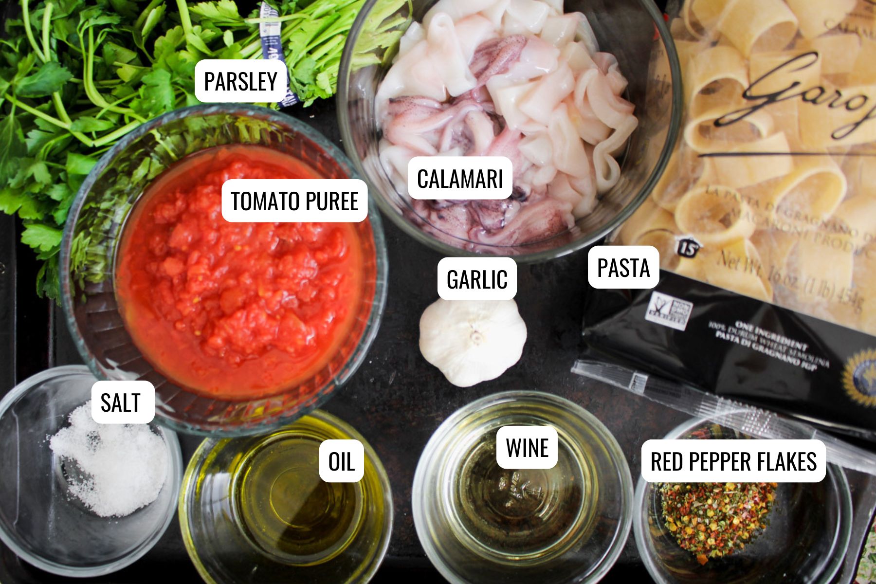 Calamarata pasta ingredients.